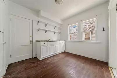 12521 Locke Avenue, Loveland, OH 44108 - Photo 11