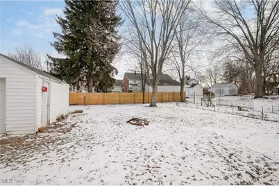 230 Superior Street, Louisville, OH 44641 - Photo 5