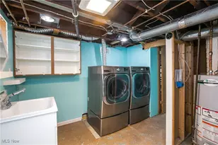 230 Superior St, Louisville, OH 44641 - Photo 29