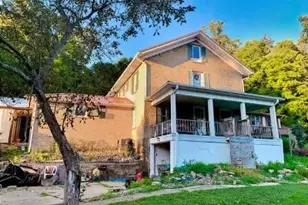 771 Cross St, Newcomerstown, OH 43832 - Photo 3