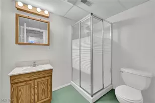 765 Ravenhill Rd, Northfield, OH 44067 - Photo 37