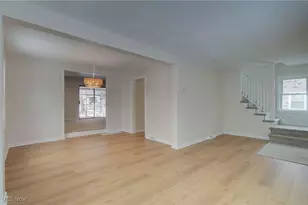 1025 Reed St, Alliance, OH 44601 - Photo 9