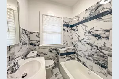 196 Maywood Drive, Youngstown, OH 44512 - Photo 15