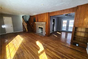 1691 S Belvoir Blvd, South Euclid, OH 44121 - Photo 3