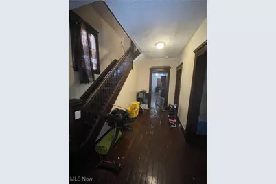 2064 W 104th Street, Loveland, OH 44102 - Photo 3