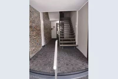 12050 Lake Avenue #602, Oakwood, OH 44107 - Photo 3