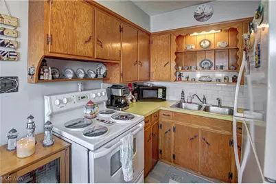 175-177 2nd Street NE, Barberton, OH 44203 - Photo 23