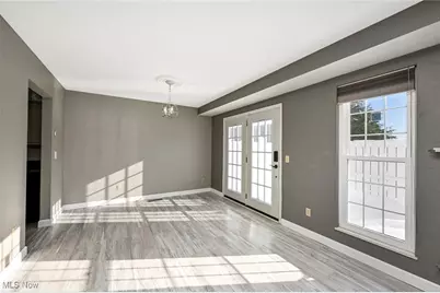 7121 W Cross Creek Trail, Brecksville, OH 44141 - Photo 5