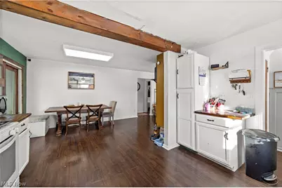 1028 Foster Avenue, Elyria, OH 44035 - Photo 9