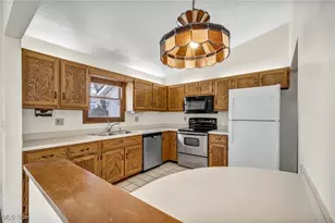 105 Hartford Dr, Medina, OH 44256 - Photo 15