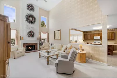 421 Carrington Lane, Grandview Heights, OH 44147 - Photo 15