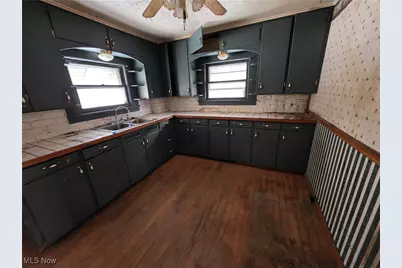 242 Vine Street, Salem, OH 44460 - Photo 3