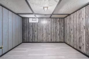 5425 Sheridan Rd, Youngstown, OH 44514 - Photo 17