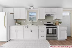 961 Crestline Dr, Akron, OH 44312 - Photo 9