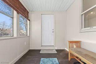 961 Crestline Dr, Akron, OH 44312 - Photo 35