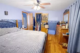 921 17th St, Vienna, WV 26105 - Photo 15
