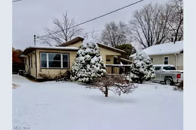 921 17th Street, Vienna, WV 26105 - Photo 3
