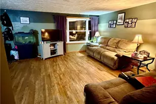 921 17th St, Vienna, WV 26105 - Photo 9