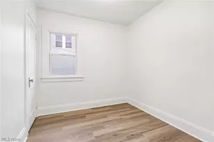 19901 Pawnee Ave, Loveland, OH 44119 - Photo 17