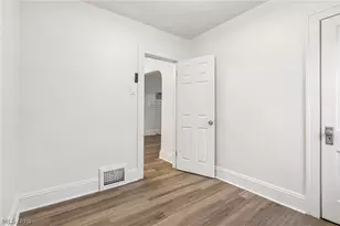 19901 Pawnee Ave, Loveland, OH 44119 - Photo 19