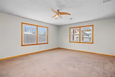 14015 W Lake Road, Vermilion, OH 44089 - Photo 29