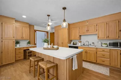 14015 W Lake Road, Vermilion, OH 44089 - Photo 5