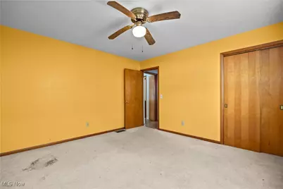 14015 W Lake Road, Vermilion, OH 44089 - Photo 39