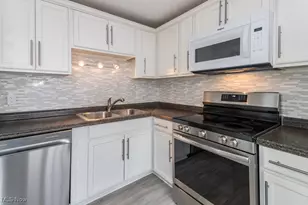 7507 Essex Dr, Mentor, OH 44060 - Photo 7