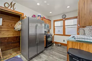 1685 E 36th St, Lorain, OH 44055 - Photo 9