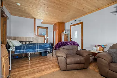 1685 E 36th Street, Lorain, OH 44055 - Photo 7