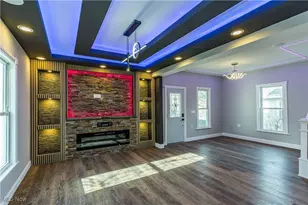 817 Raymond St, Akron, OH 44307 - Photo 5