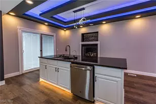 817 Raymond St, Akron, OH 44307 - Photo 23