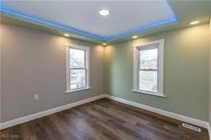 817 Raymond St, Akron, OH 44307 - Photo 33