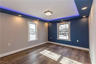 817 Raymond St, Akron, OH 44307 - Photo 31