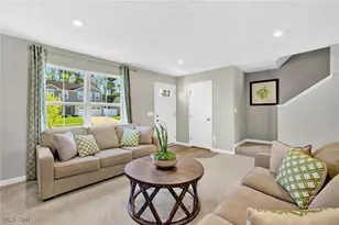 3575 Kenyon Creek Ave NW, Massillon, OH 44647 - Photo 5