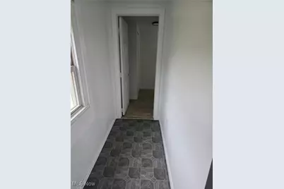 331 Front Avenue SW #Rear, New Philadelphia, OH 44663 - Photo 3