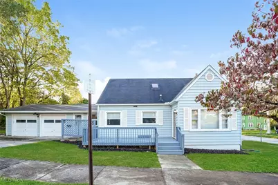 962 Iona Avenue, Akron, OH 44314 - Photo 1