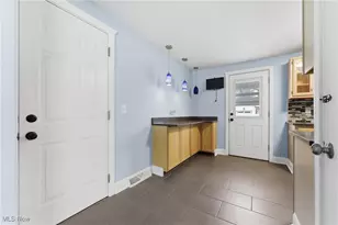 839 37th St NW, Canton, OH 44709 - Photo 13