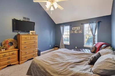 7477 Ludwin Drive, Green Hills, OH 44131 - Photo 29