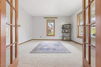 1621 Lakewood Circle, Washington, WV 26181 - Photo 9