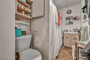 317 West Ave, Elyria, OH 44035 - Photo 13