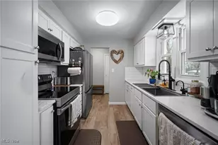 7647 Connelly Rd, Masury, OH 44438 - Photo 5