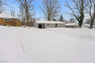 7647 Connelly Rd, Masury, OH 44438 - Photo 35