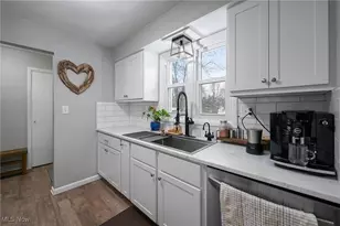 7647 Connelly Rd, Masury, OH 44438 - Photo 7