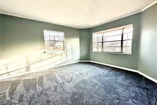 2526 Valley View Dr, Belpre, OH 45714 - Photo 5