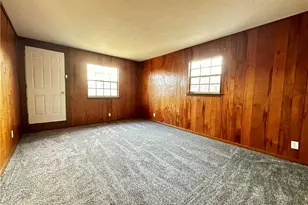 2526 Valley View Dr, Belpre, OH 45714 - Photo 9