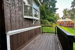 2526 Valley View Dr, Belpre, OH 45714 - Photo 41