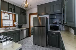 153 Castle Blvd, Akron, OH 44313 - Photo 17