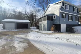 4145 Manchester Rd, Coventry, OH 44319 - Photo 3