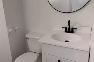 140 Crystal Ct, Bellevue, OH 44811 - Photo 23